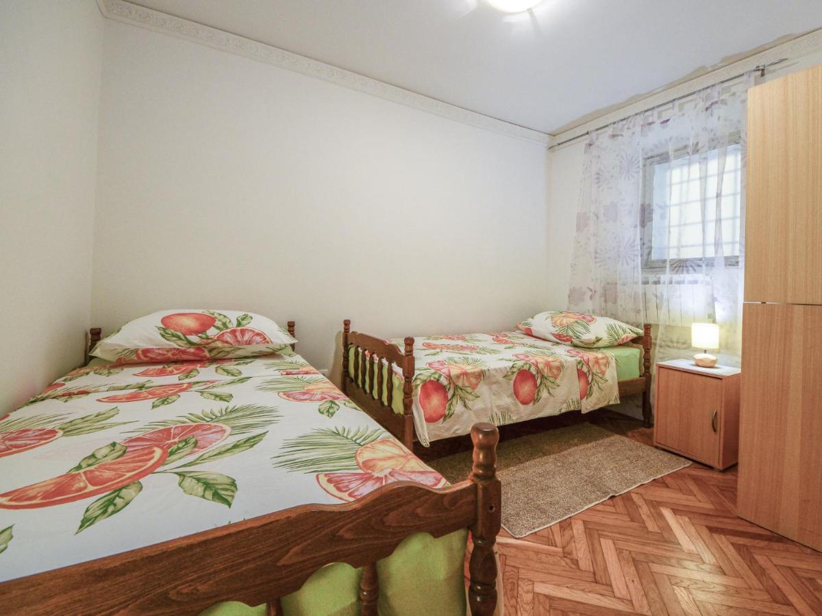 Edo-1 By Interhome Apartman